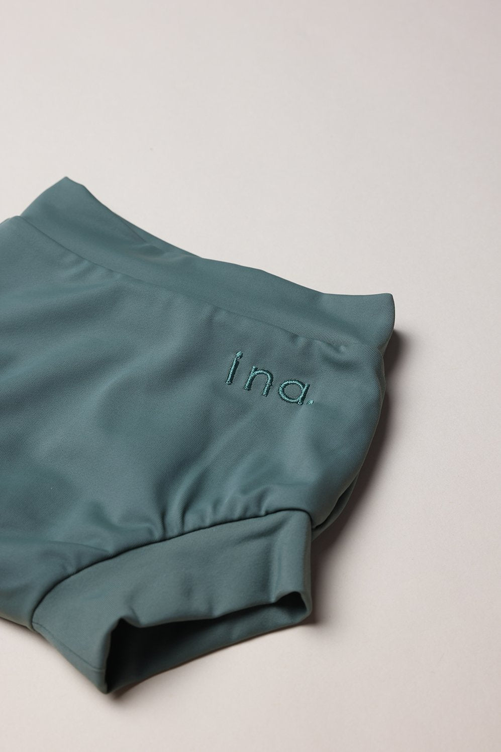 Lumi Shorts Swim Nappy | Moss